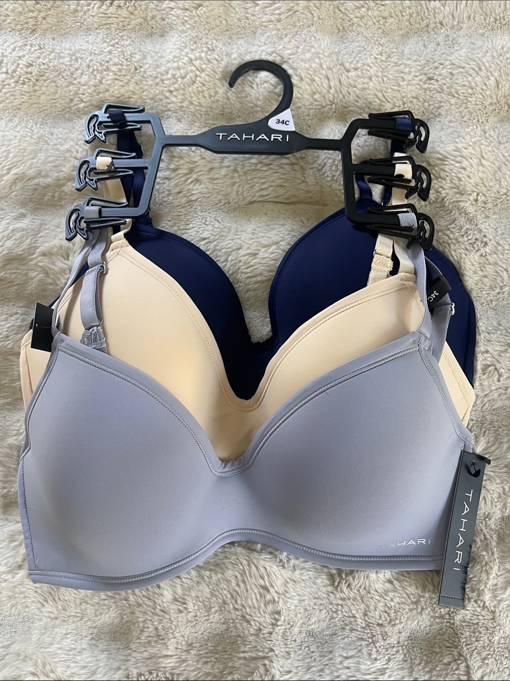 ❤️NEW!!!❤️50% off. Tahari 3-Pack Smooth T-Shirt Bras in Light Blue, Beige & Navy